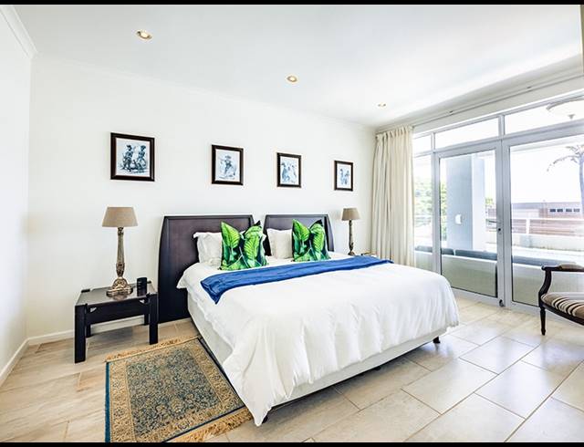 4 BEDROOM HOUSE FOR SALE IN UMHLANGA CENTRAL